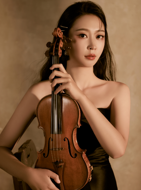 WANG CHENXI 王晨溪
