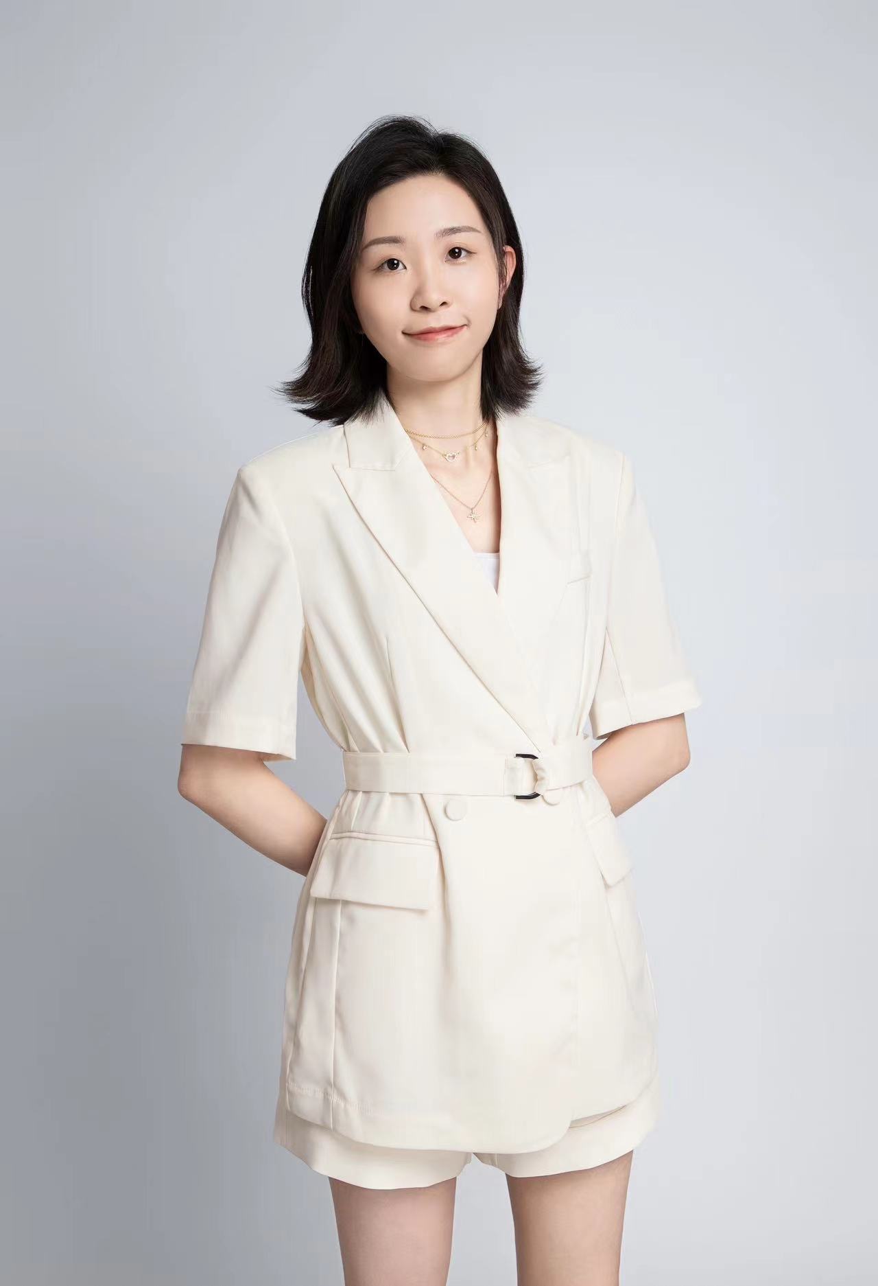 XIAO WEIYU 萧炜玉